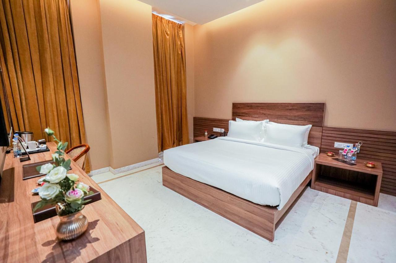 Gulab Kothi By Royal Orchid Hotels Limited 바라나시 외부 사진